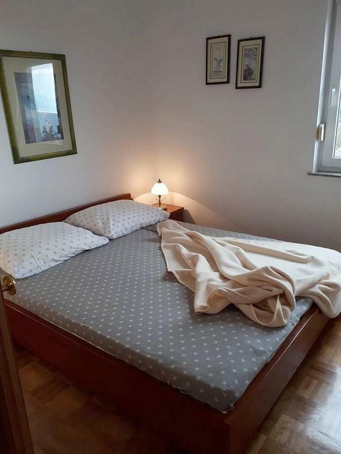 Apartments Boras Selce Exterior photo